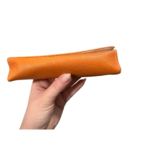 Tory Burch Glasses Case Small Magnetic Snap Close Orange - Picture 4 of 9